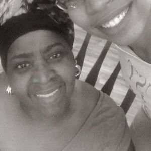 Meet your Posher, Vera